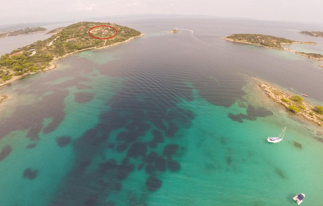 Thalassokipos Vourvourou Buitenkant foto