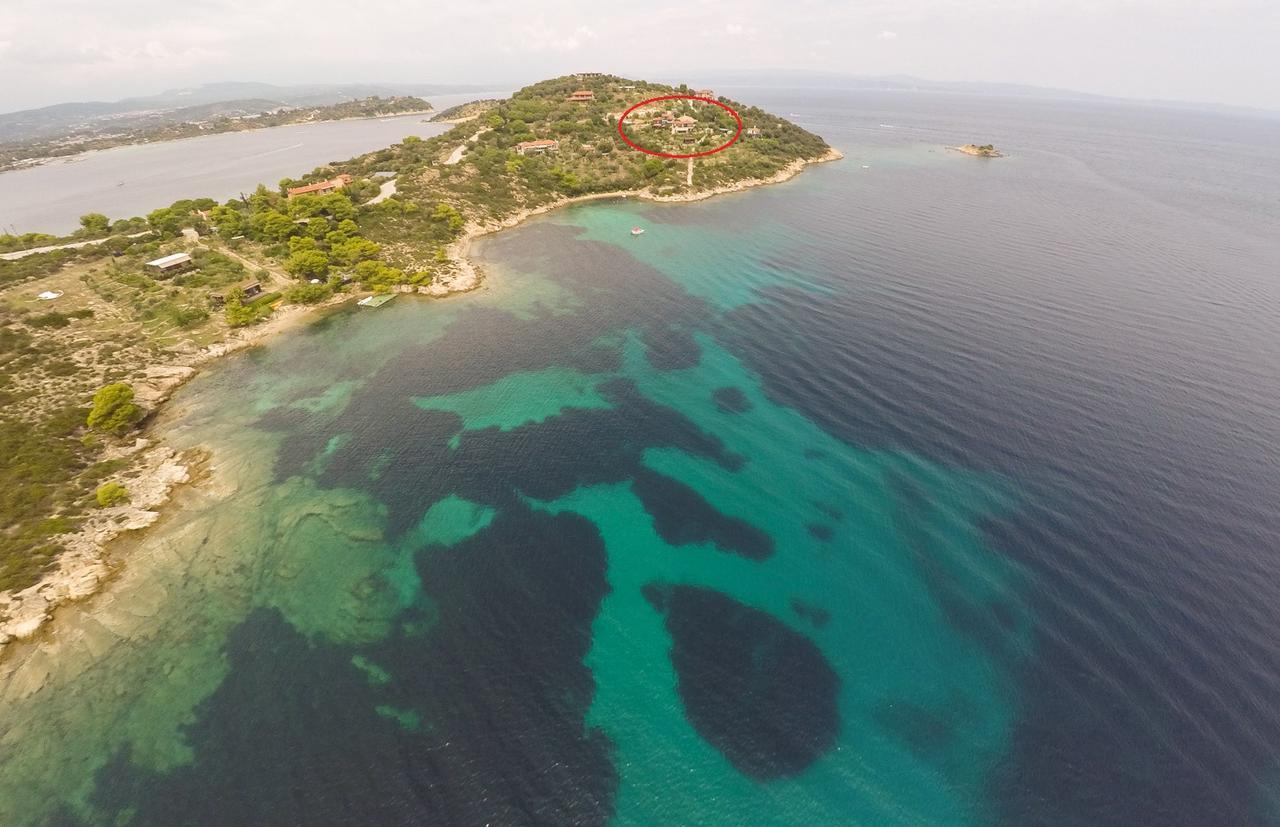 Thalassokipos Vourvourou Buitenkant foto
