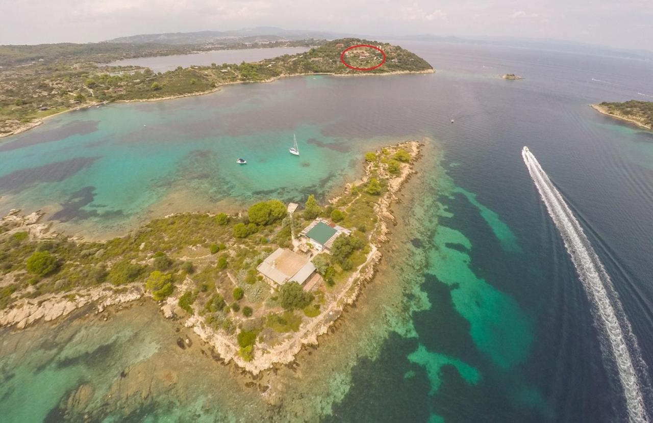 Thalassokipos Vourvourou Buitenkant foto